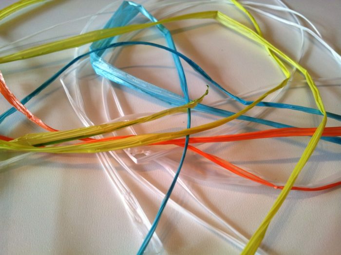  Plastic String