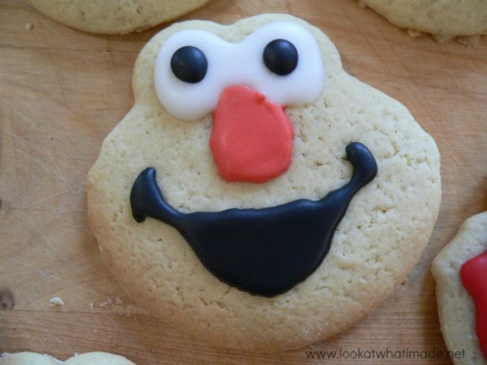 How to Make Elmo Cookies