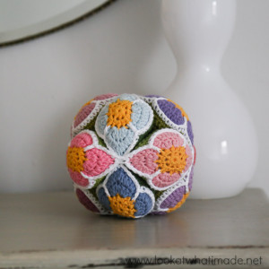 Crochet Flower Puzzle Ball Amish Puzzle Ball