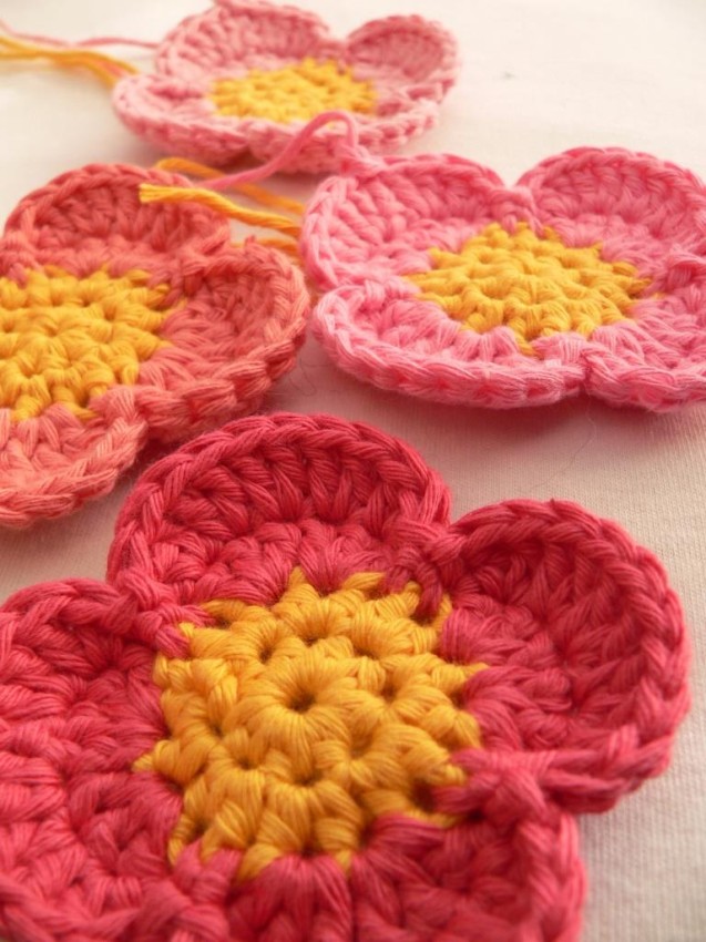 Simple Crochet Flower Lookatwhatimade