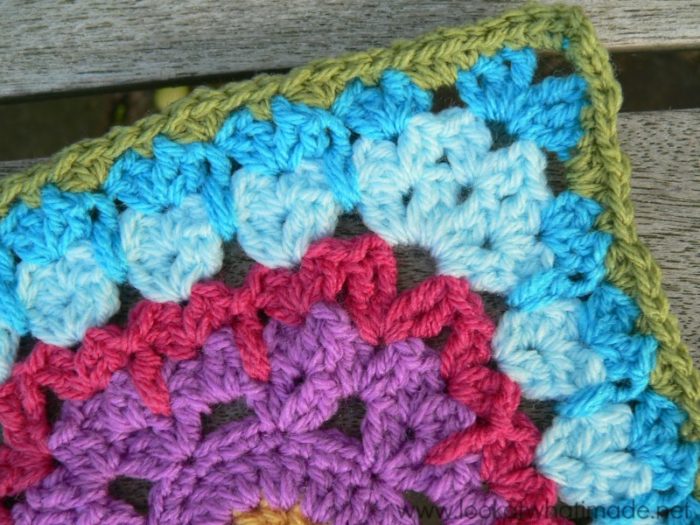 See How They Run Crochet Square Crochet-along