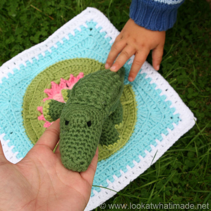 crochet crocodile