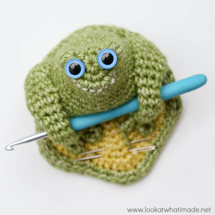 My Little Froggy Helper Hook and Needle Keep Pattern