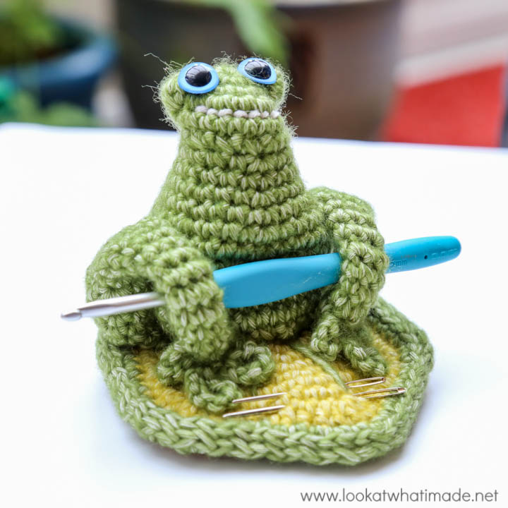 My Little Froggy Helper Hook and Needle Keep Pattern