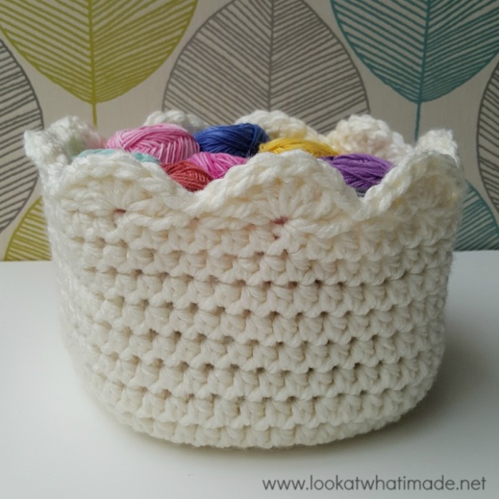 A Touch of Scallop Crochet Basket