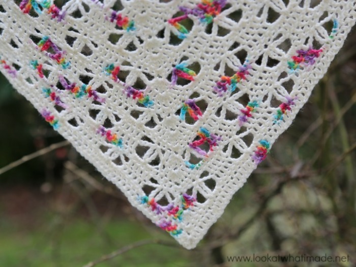 Banksia Shawl Free Crochet Pattern