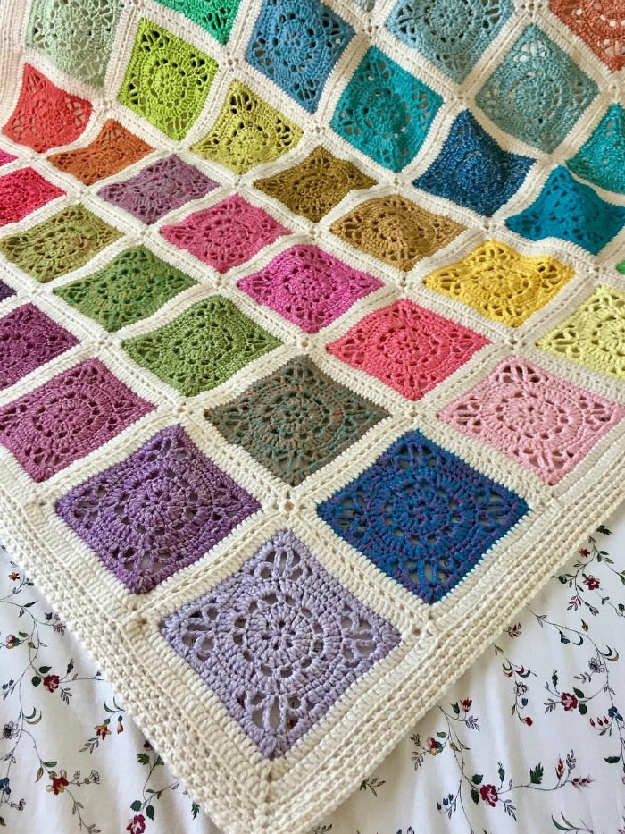 Featured Project: Emma Blanket by Hazel Raven