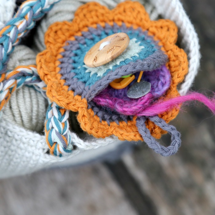 Crochet Flower Pouch