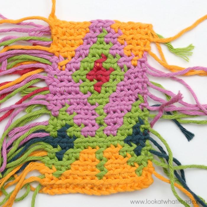tapestry crochet BLO in colour